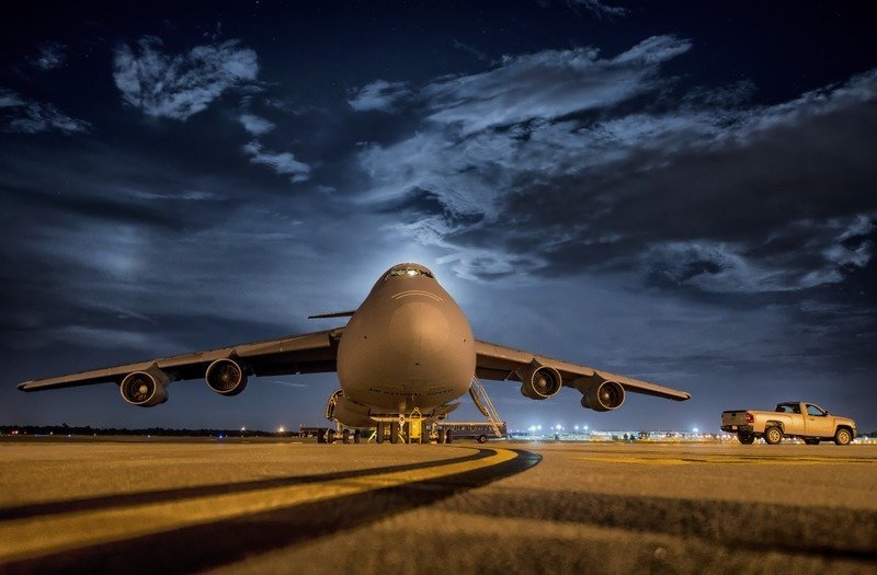 sky airplane vehicle aircraft atmosphere of earth airliner 1021272