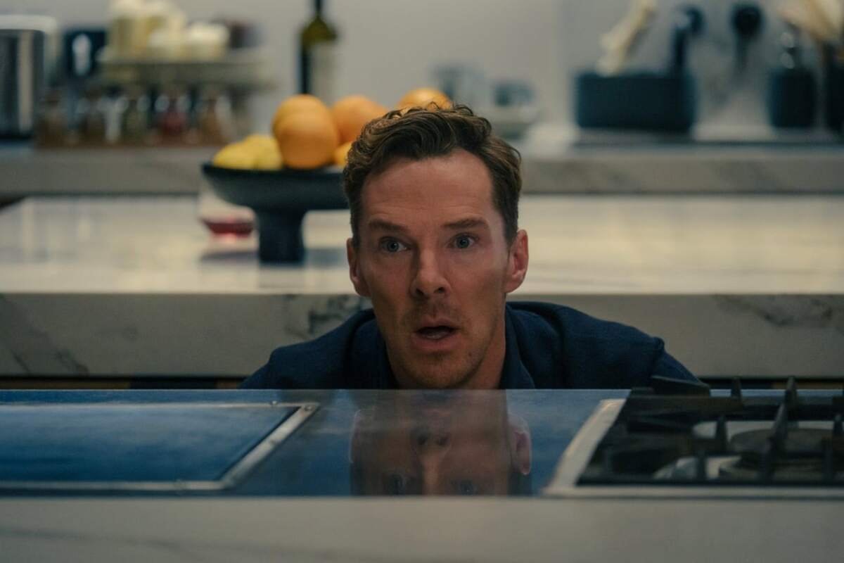Twinkle Khanna, The Roses, Benedict Cumberbatch, Olivia Colman, movie review, Bollywood, Hollywood, Jay Roach, Tony McNamara, Searchlight Pictures, dark comedy