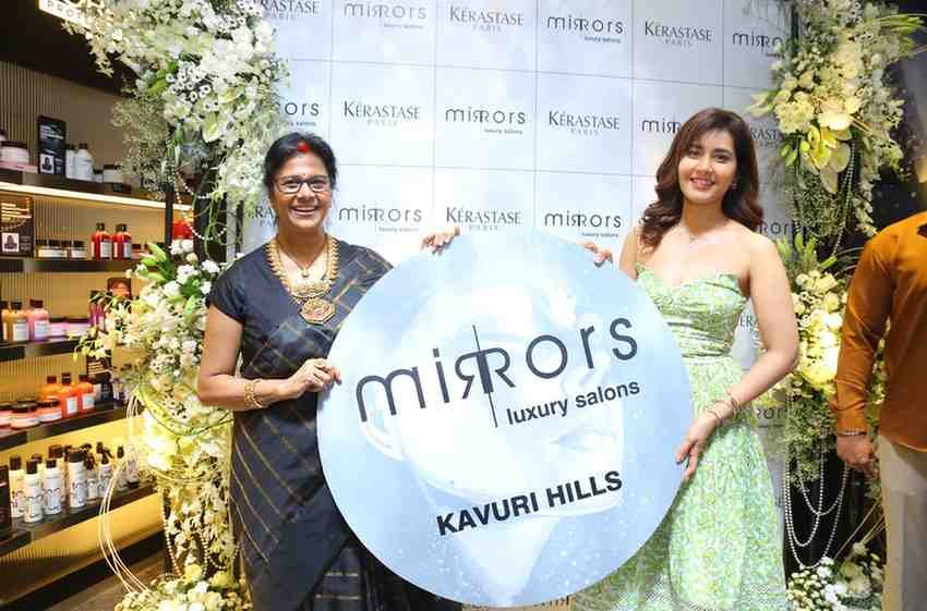 Hyderabad Welcomes Mirrors Luxury Salon in Kavuri Hills with Star-Studded Launch 1 Mirrors Luxury Salons, Kavuri Hills salon, Hyderabad luxury salon, Raashii Khanna inauguration, premium salon Hyderabad
